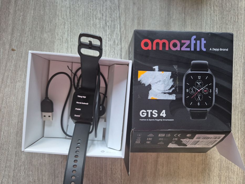 Smartwatch Amazfit GTS 4 black