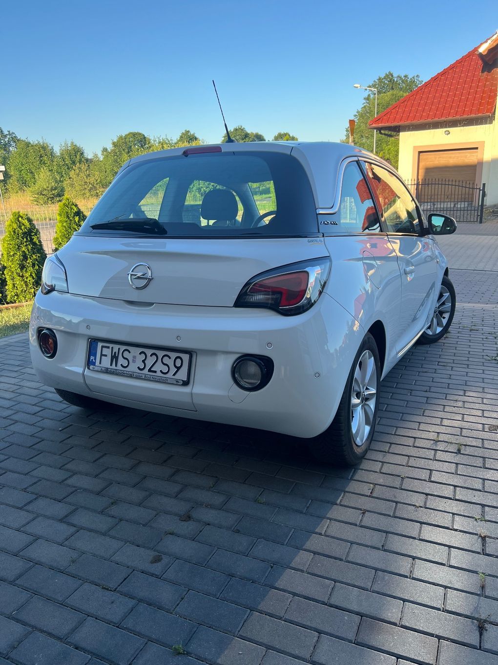 Opel Adam 1,0T dynamiczny, zadbany, bogata wersja, sam parkuje dwa komplety kół