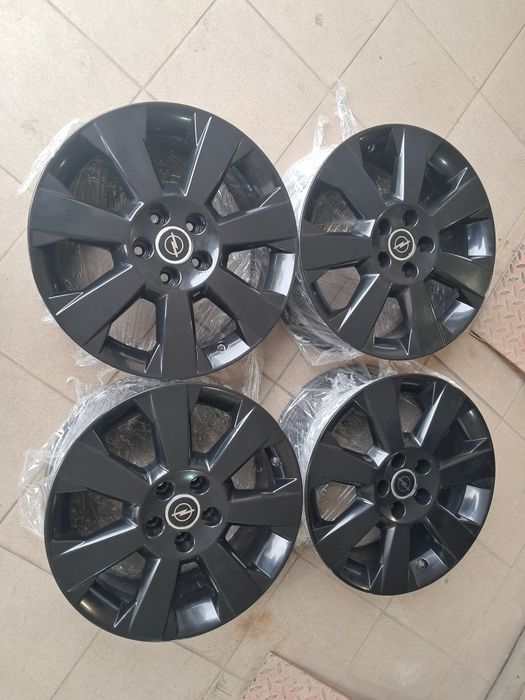 Alufelgi 17 5x110 Opel Vectra Zafira Astra czarne