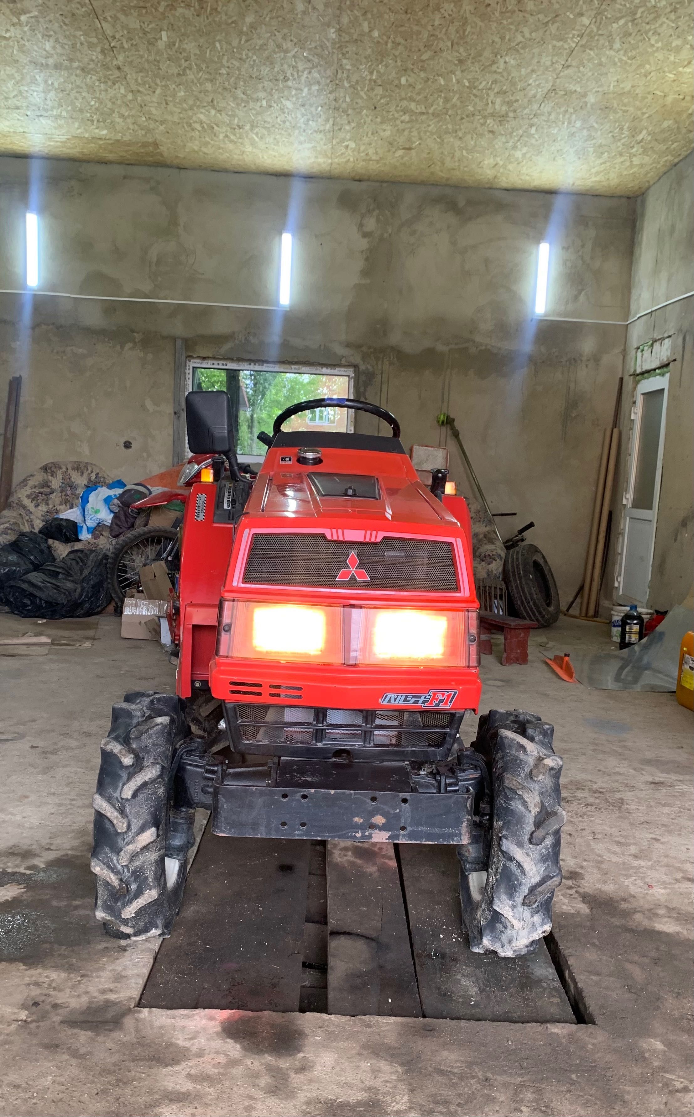 Мінітрактор MITSUBISHI MT 15