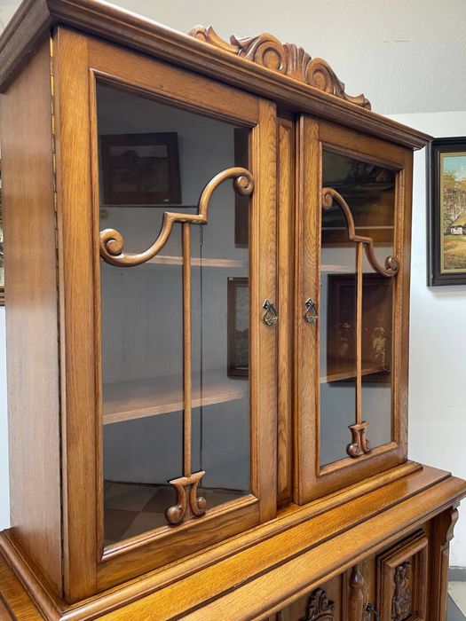 Вітрина сервант бібліотека витрина 2201