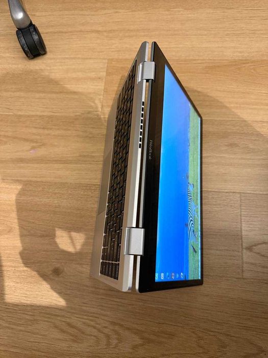 WINBook CW140 – dotykowy laptop 2-w-1