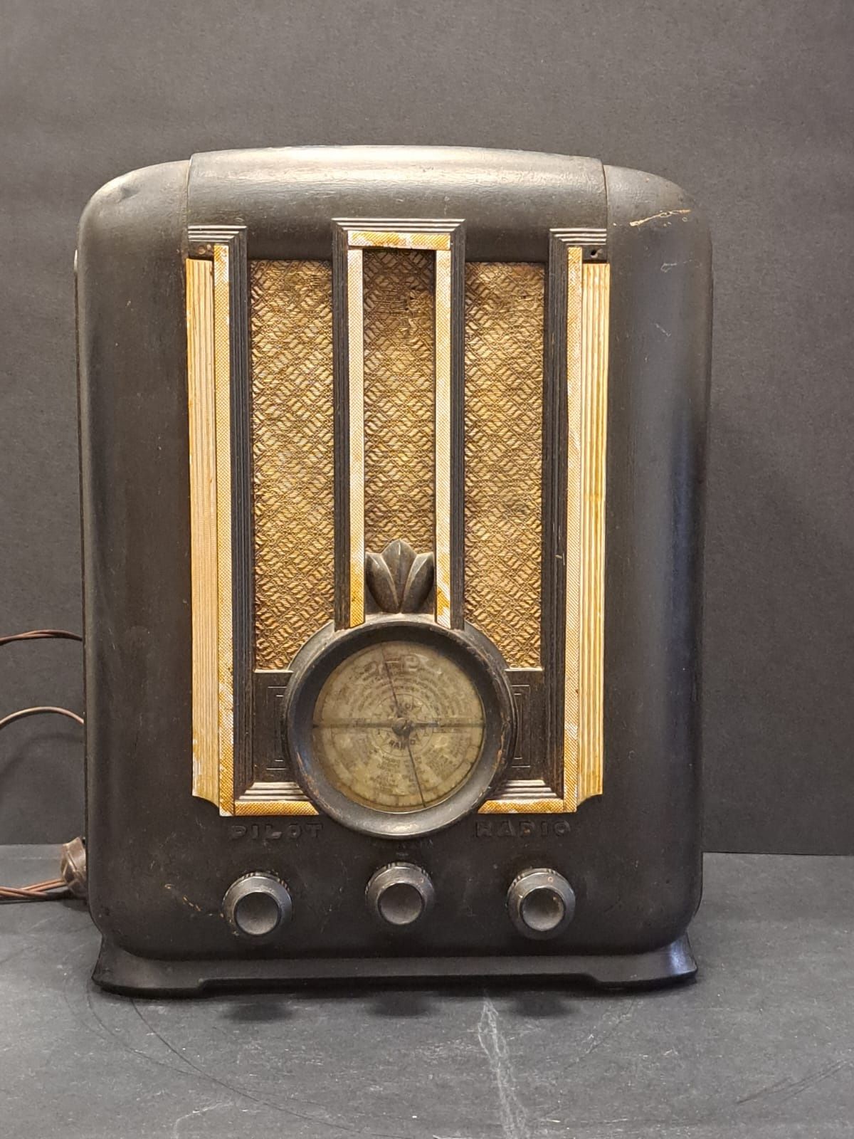 Radio antigo a vavulas
