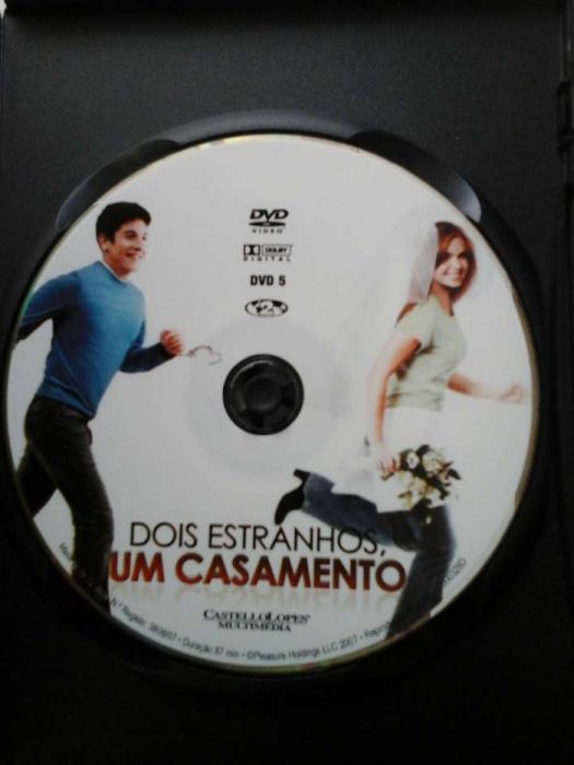 Filme original, em DVD, Dois Estranhos Um Casamento, como novo!