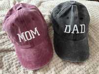 Czapki z daszkiem Mom & Dad