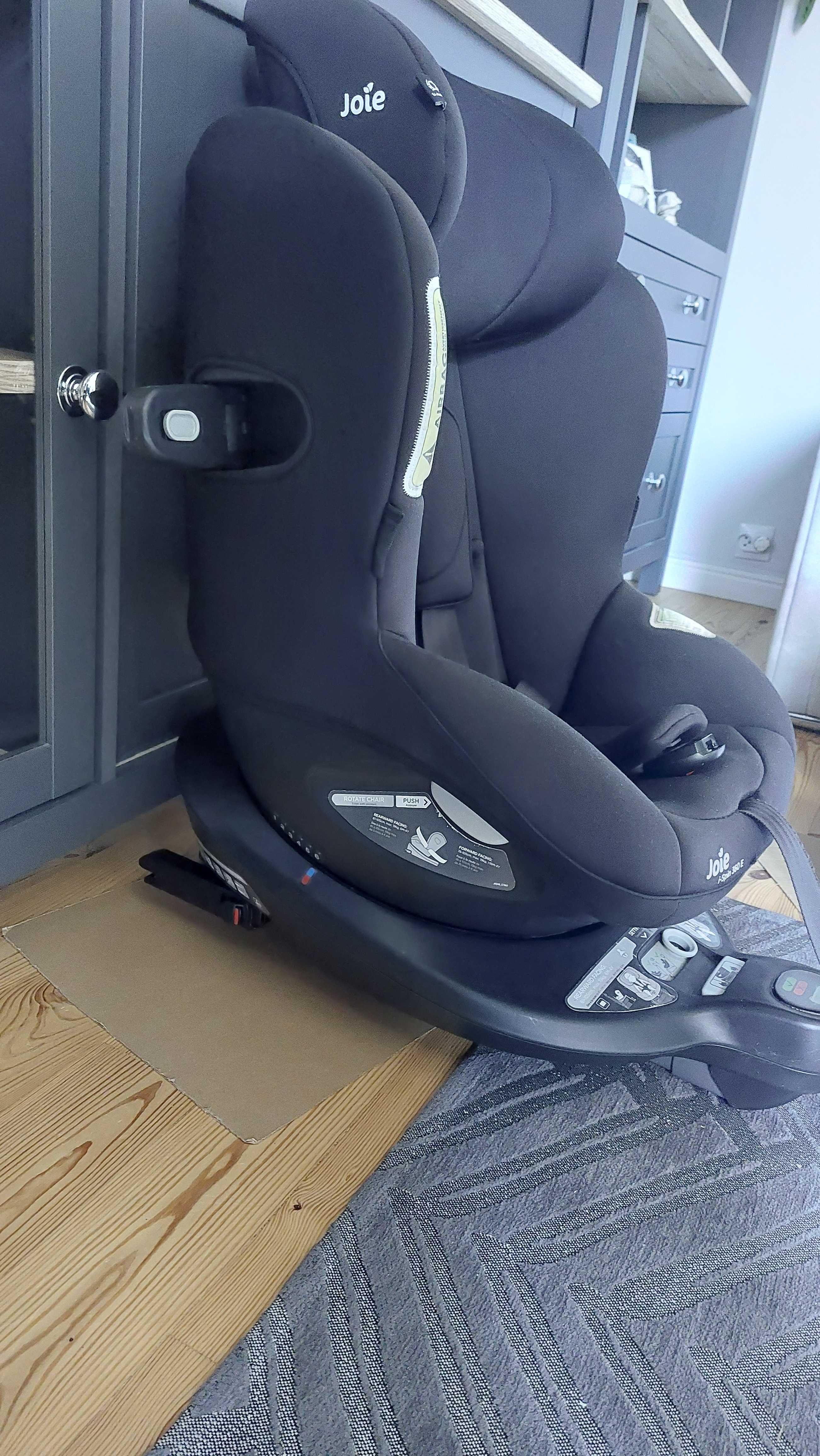 Fotelik samochodowy Joie i-spin 360 obrotowy