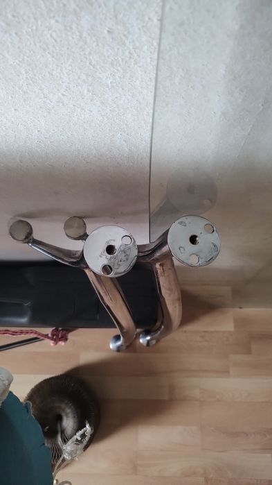 Стіл скляний, розібраний