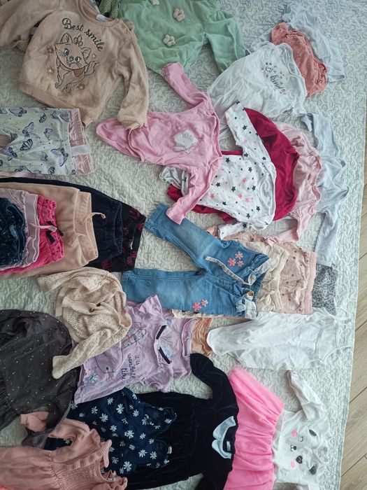 Ubranka dla dziewczynki rozmiar 86 paka