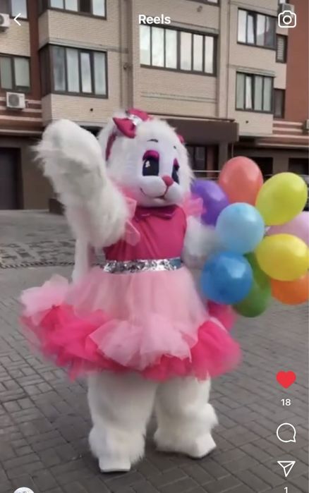 Мишка, Свинка стриптизёрша, стриптизер, Пёс Патрон, Зайчик, Патрон