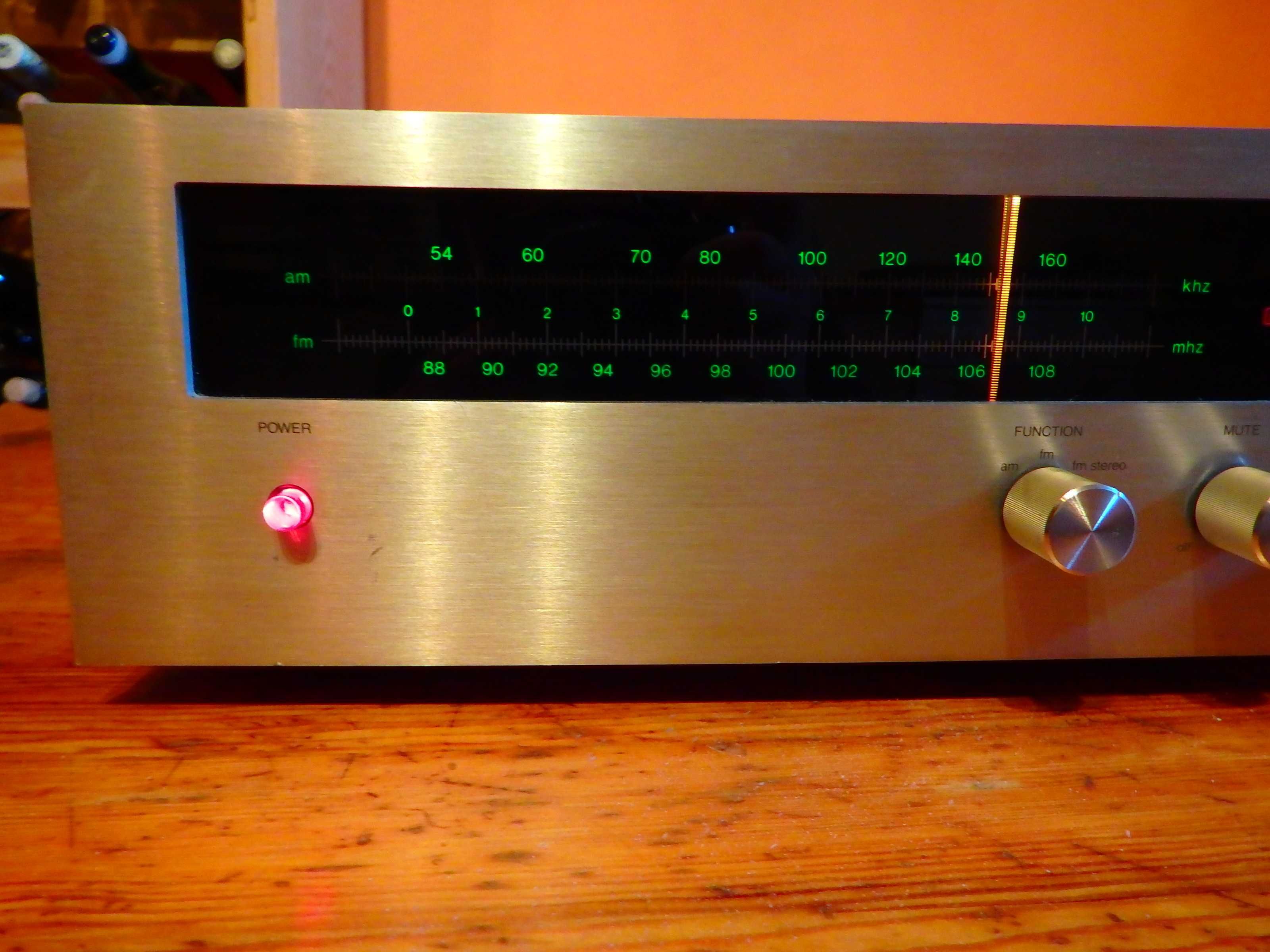 Tuner harman kardon T403
