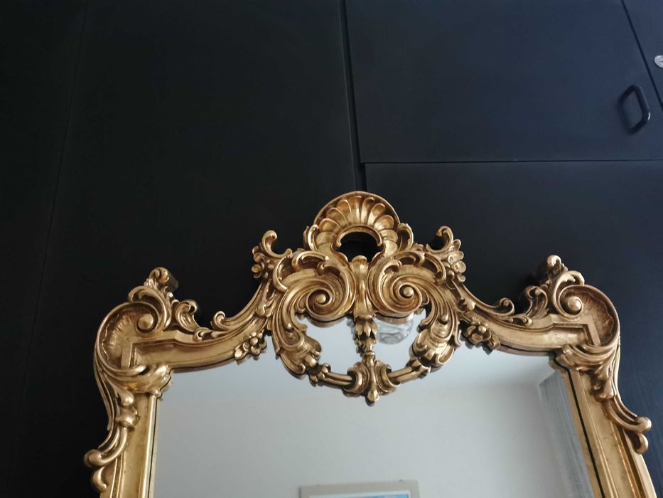 Toaletka złocona z lustrem