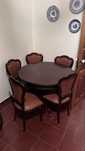Conjunto de mesa com 6 cadeira de alta qualidade