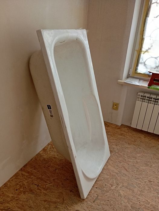 Ванна акриловая  EGO 150*70*42