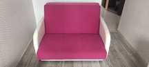 Mała sofa z funkcją spania