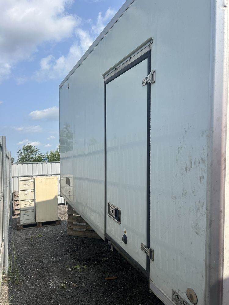 Kontener Chlodnia Izoterma Mroznia Thermo King V-500 Max Iveco Daily