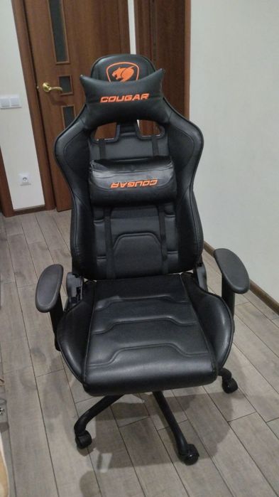 Крісло геймерське Cougar Armor Elite