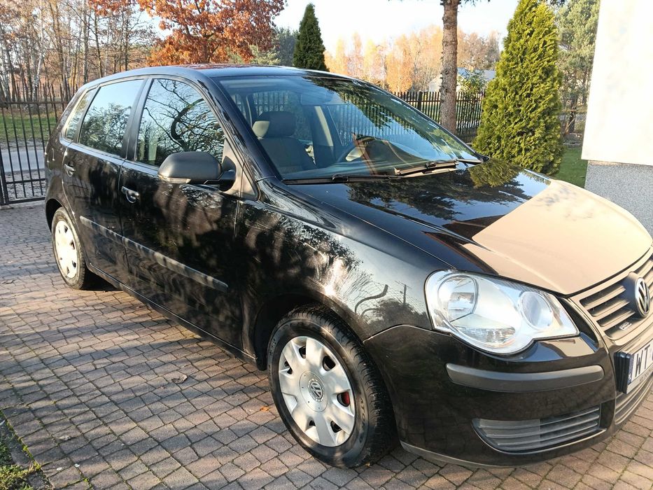 Sprzedam VW Polo  2005r , 1,2 benzyna z gazem , niski przebieg
