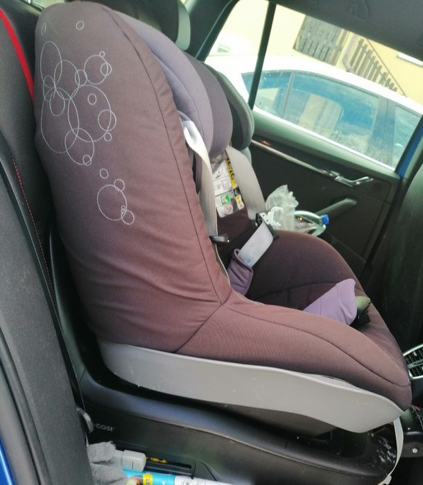 fotelik Maxi Cosi 2 Way Pearl z bazą. Komplet. Zestaw