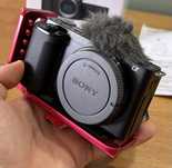 Sony zv-e10.