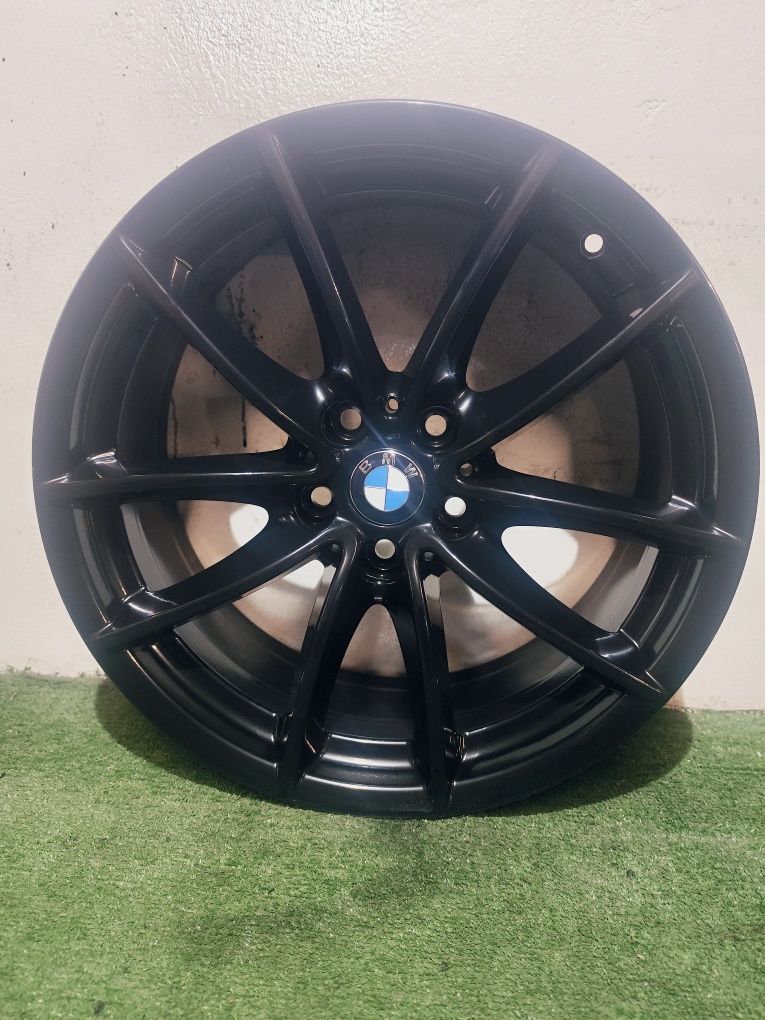 Felgi aluminiowe OE BMW X3 G01 X4 G02 TPMS 5x112 et 22 18" 7J
