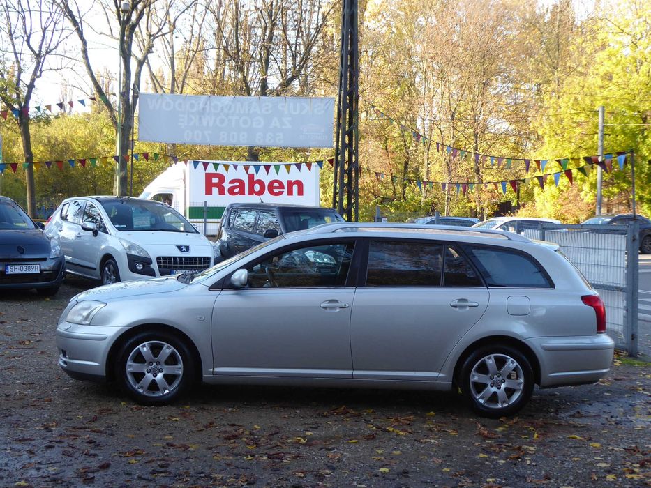 Toyota Avensis 2.0 Benzyna, Bogate Wyposażenie, Zadbany, HAK