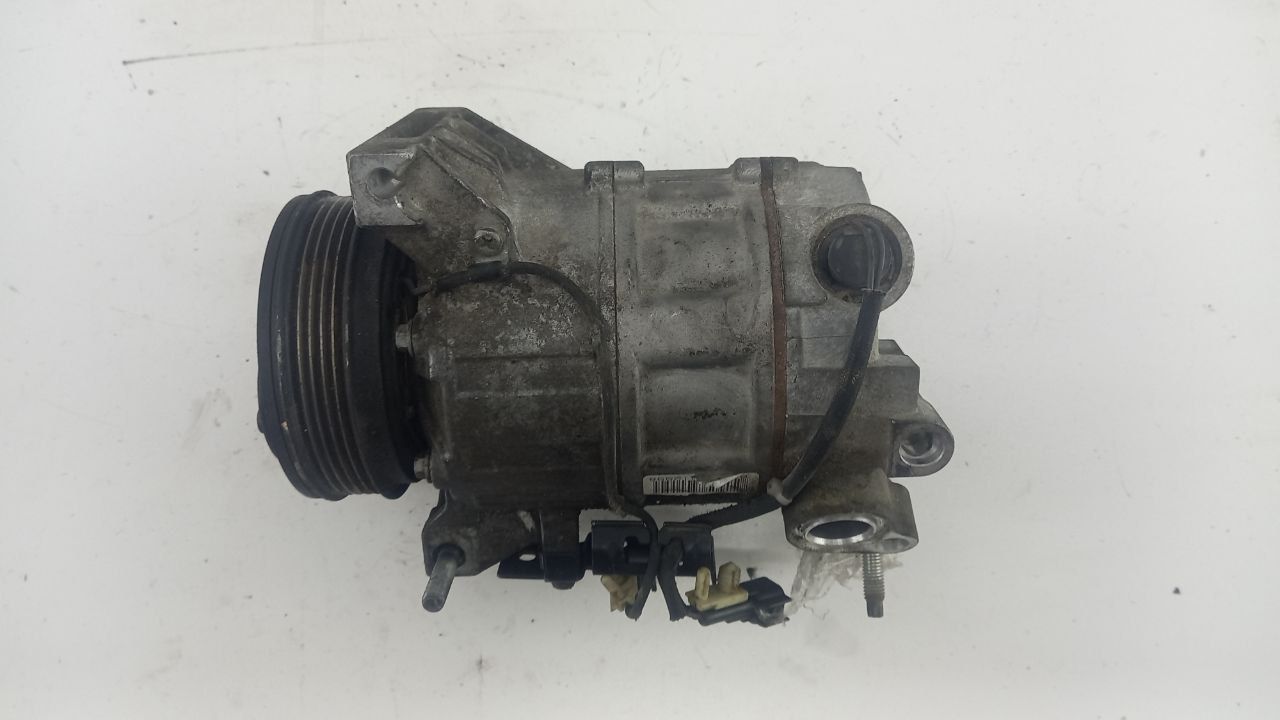 Компрессор кондиционера Volvo S80 V70 2.5 turbo 2011 гг 31305833