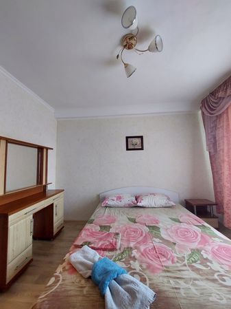 Снять квартиры посуточно,Киев,Правый/Левый Берег,недорого от хозяев,от 500 грн.