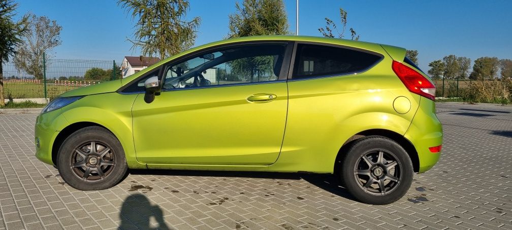 Fiesta MK7 Titanium 1.6TDCi 90km 2009