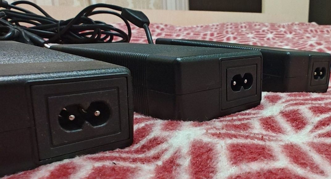 Блок питания на 2 устройства GVE GM85 100-240V~50/60Hz 2.5А