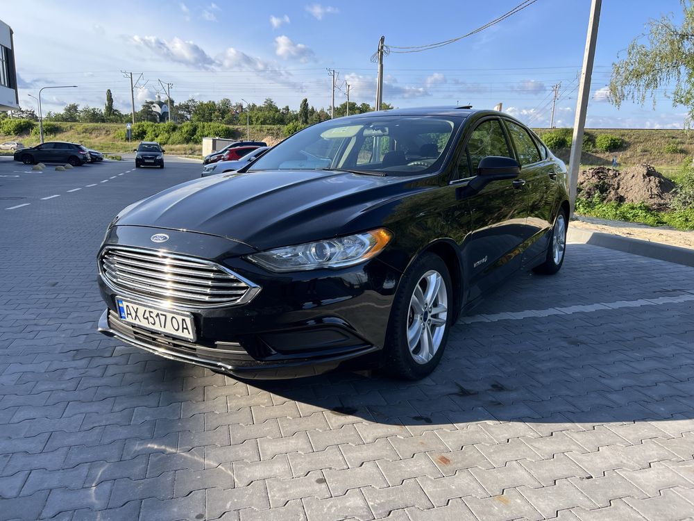 В аренду авто Ford fusion hybryd