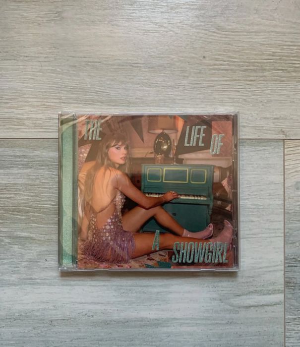 Taylor Swift The Life Of A Showgirl Life Is A Song Acoustic CD