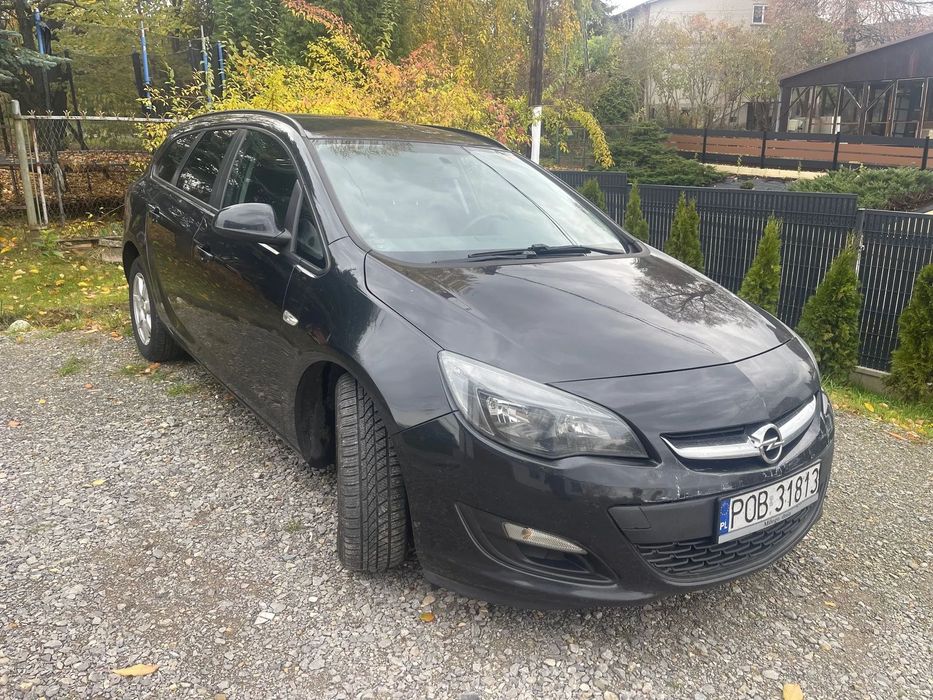 Opel Astra Klimatronik, nowe opony, po dużym serwisie