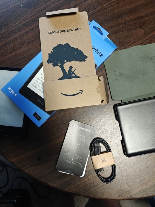 Czytnik Kindle Paperwhite 5 Signature Edition (32GB) + etui