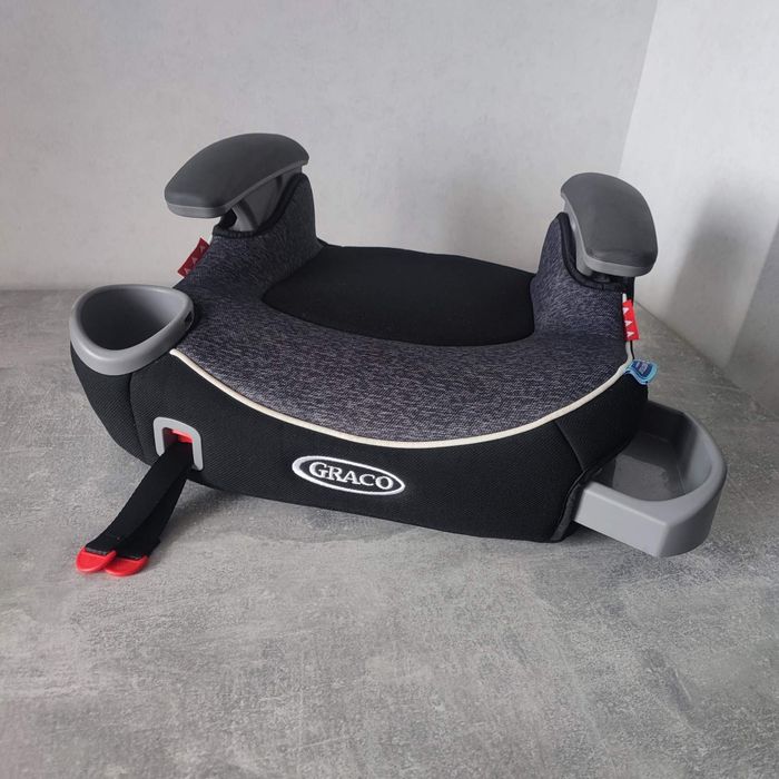 Автокрісло-бустер американське Graco 18-45 кг Isofix