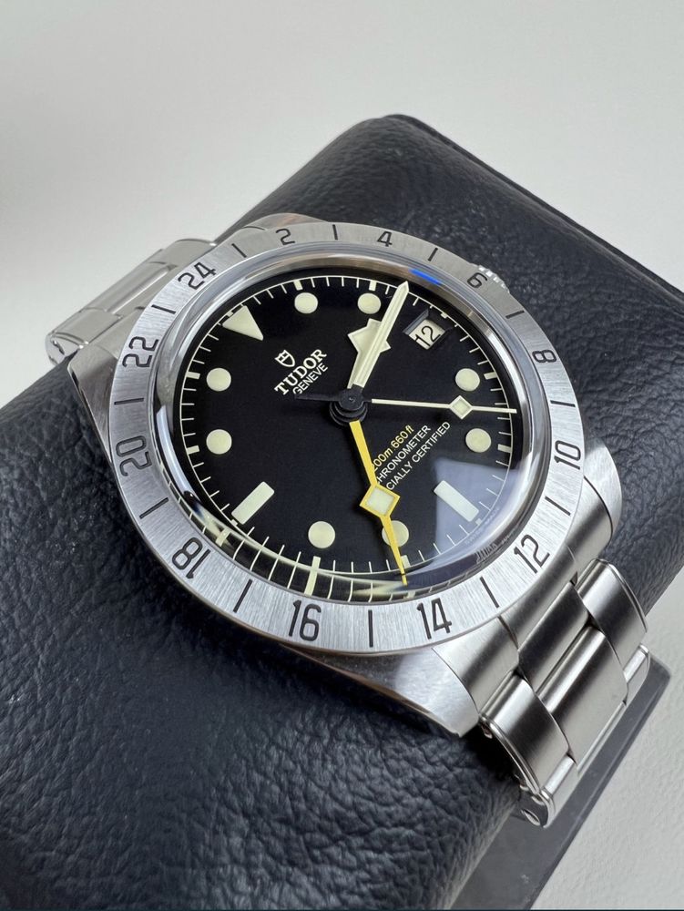 Tudor Black Bay Pro (Nowy)