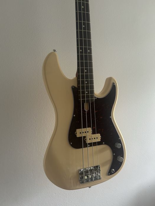 Gitara basowa Sire Marcus Miller P5R Alder-4 VMH