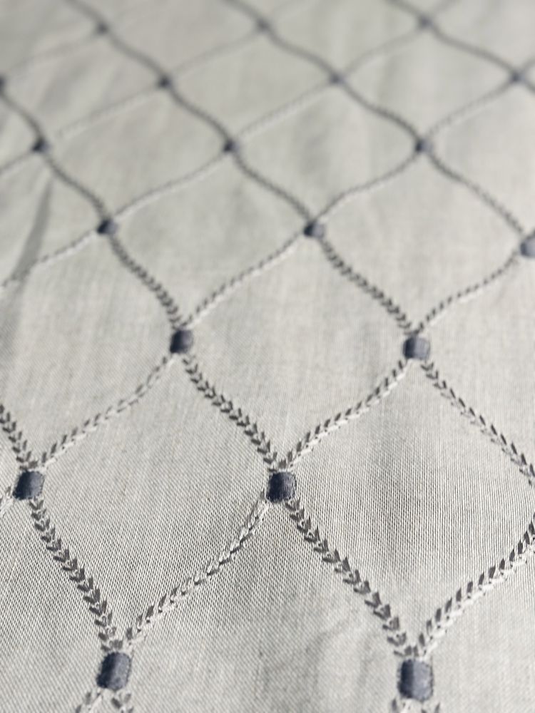 Elegancki obrus lniany 127 x 205 cm