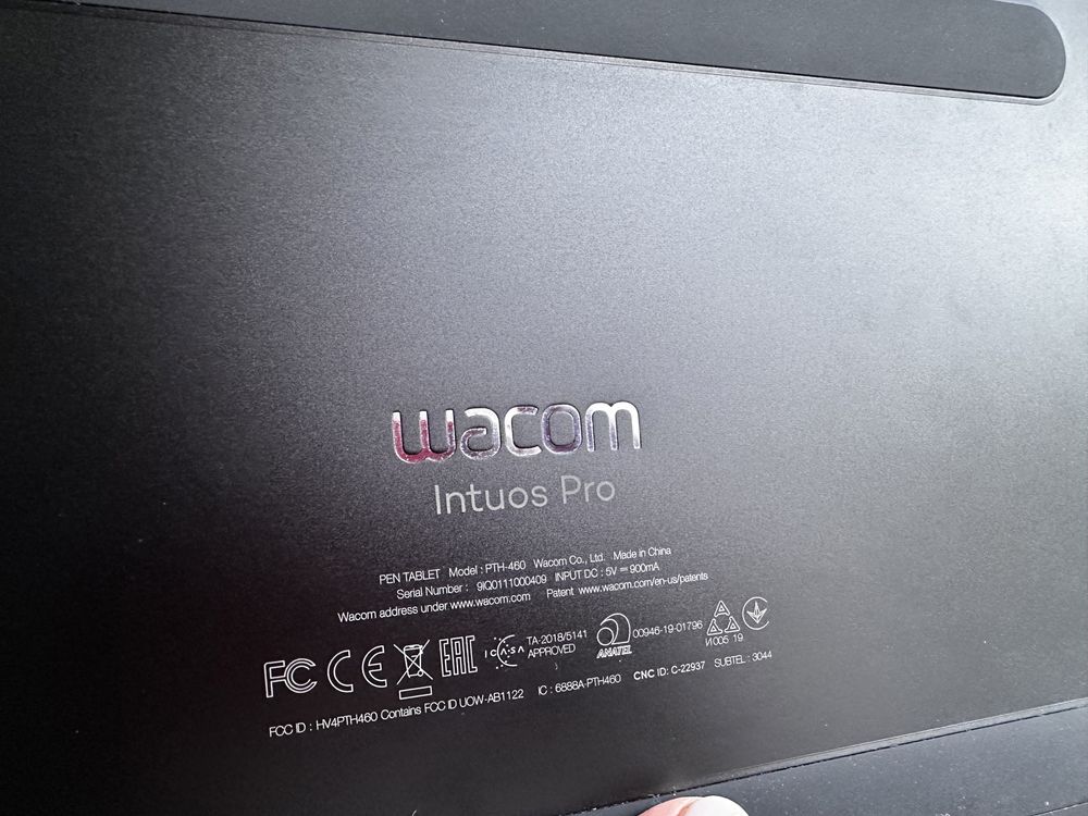 Графічний планшет Wacom Intuos Pro S (PTH460)