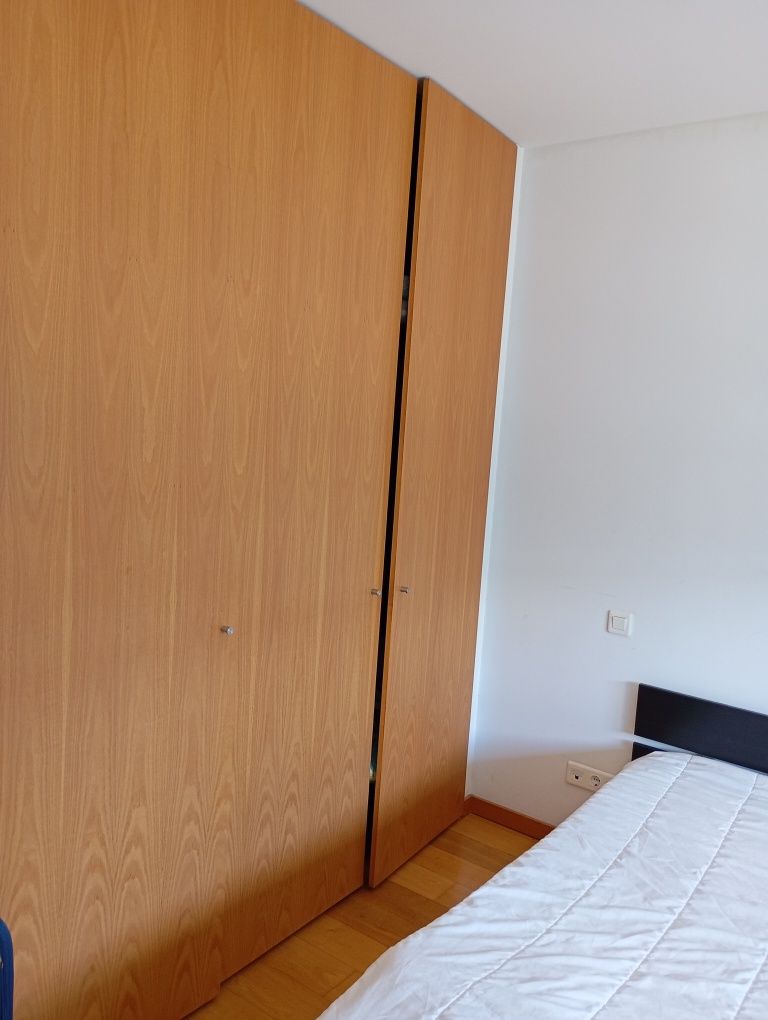Quarto para arrendar