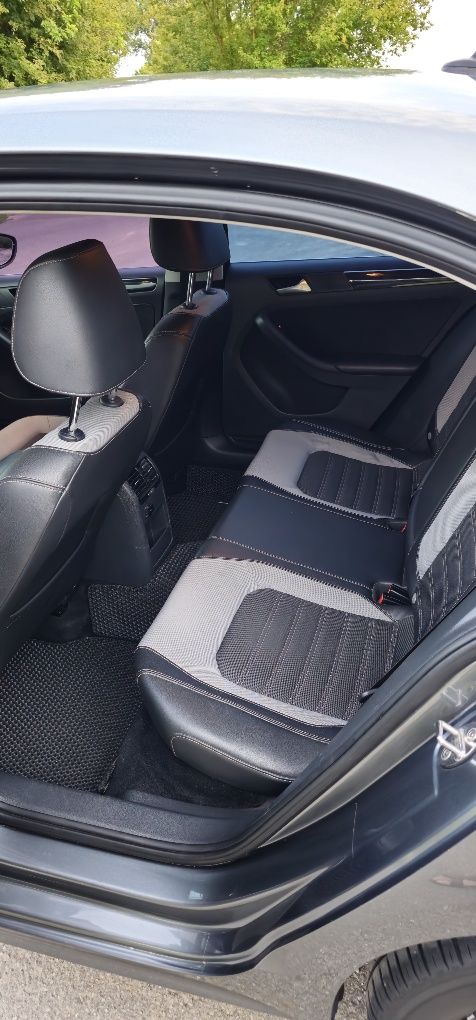 Volkswagen Jetta mk6 2016 європа