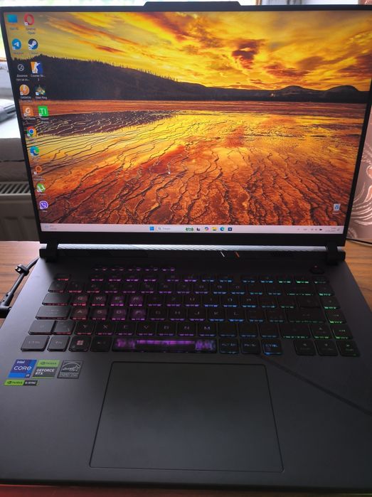 Asus ROG Strix G16 Intel core i9 14900HX (32Gb/1Tb/4060 RTX)