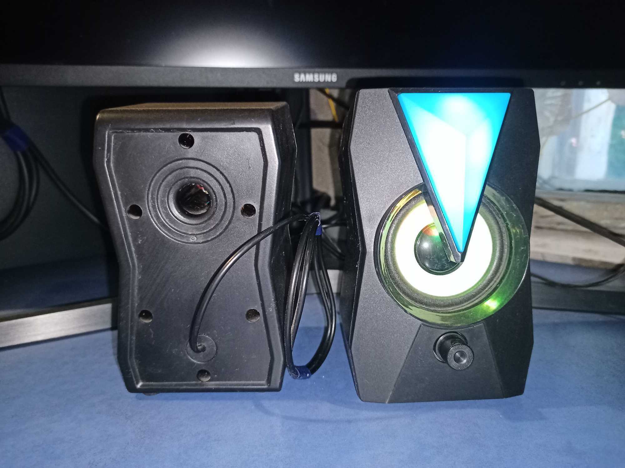 Комп'ютерні колонки Microlab B-22