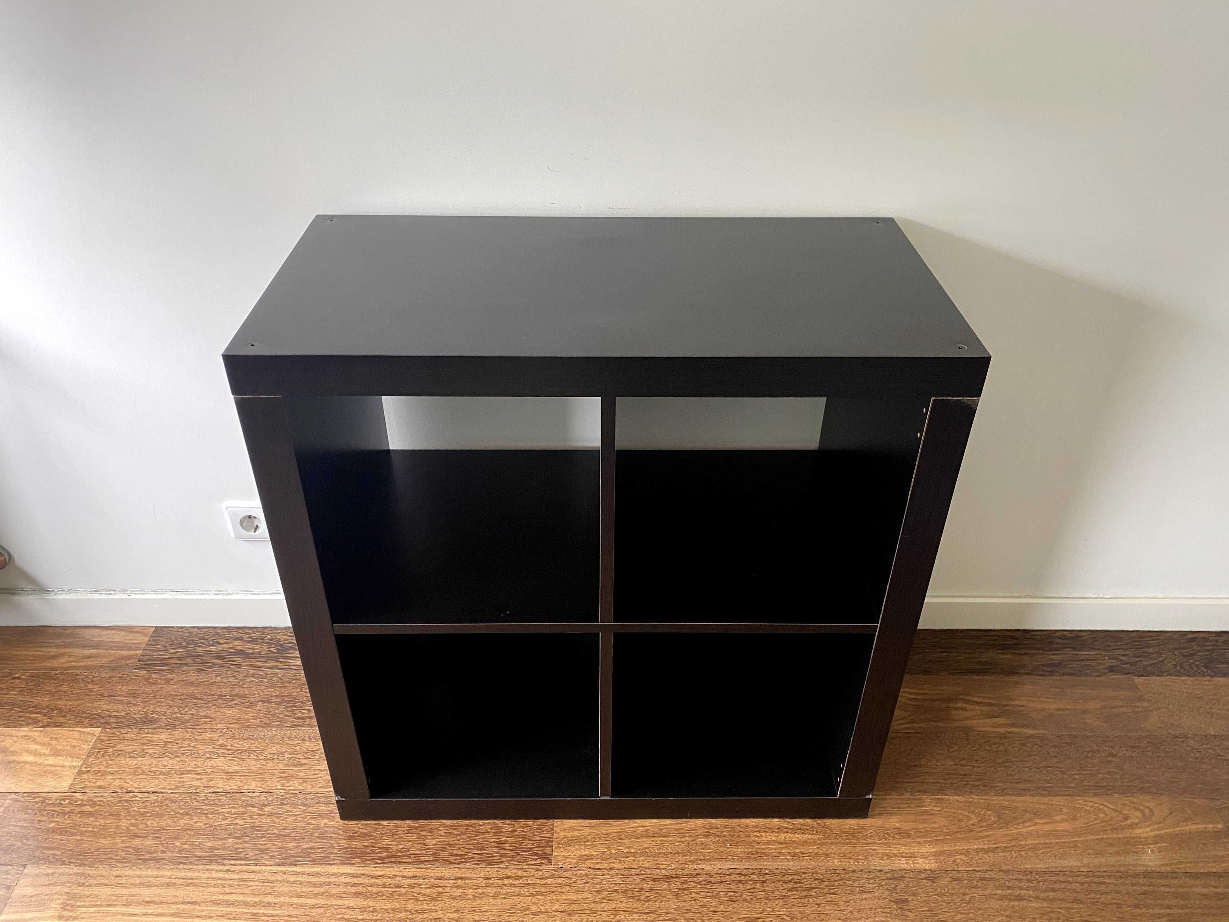 Estante KALLAX 77x77 cm – Prática e barata
