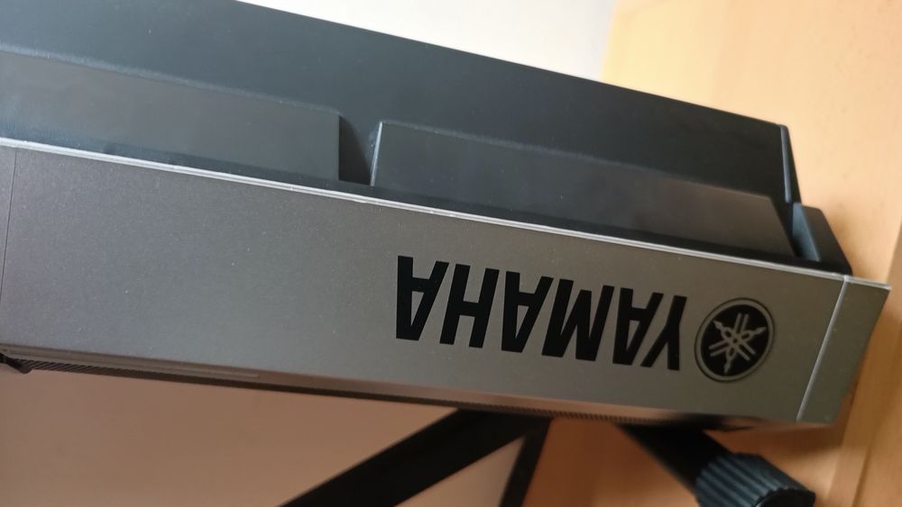 Keyboard Yamaha PSR E 443