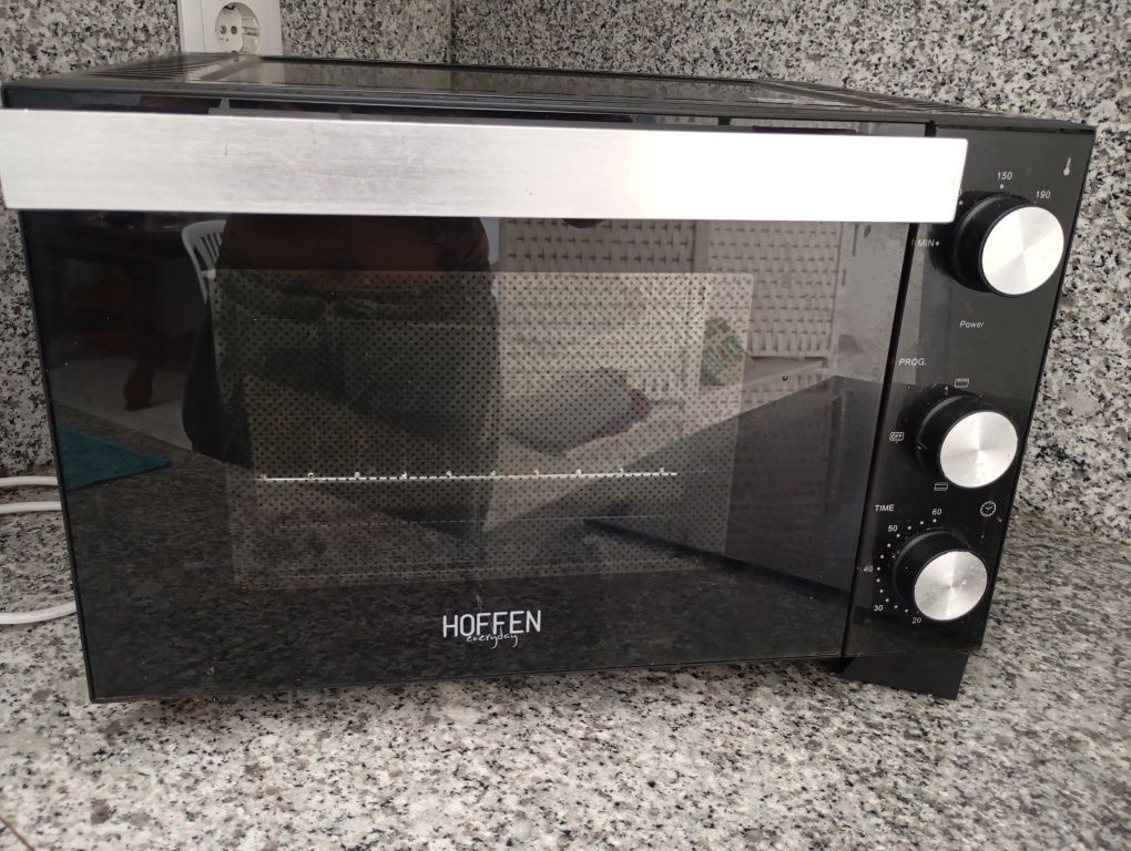 Forno elétrico semi novo