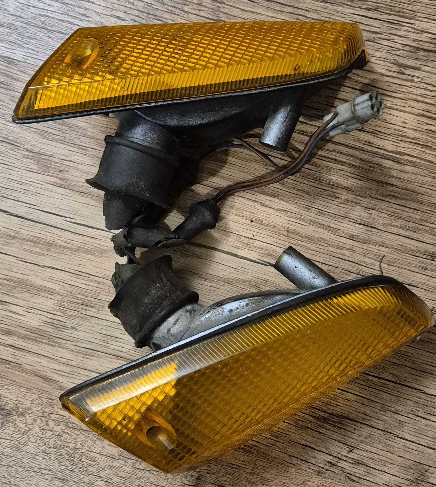 Kierunkowskaz Prawy Lewy BMW E21 (75-82r.) Oryginalne KLASYK UNIKAT