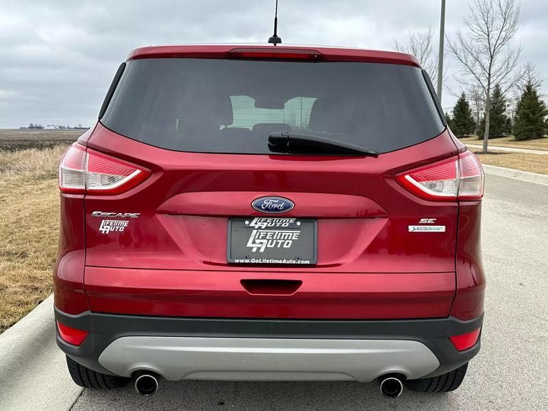 2016 Ford Escape SE