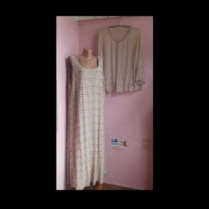 Бежевий костюм , бісер розшитий, сукня та жакет, на 52-54-56 розмір