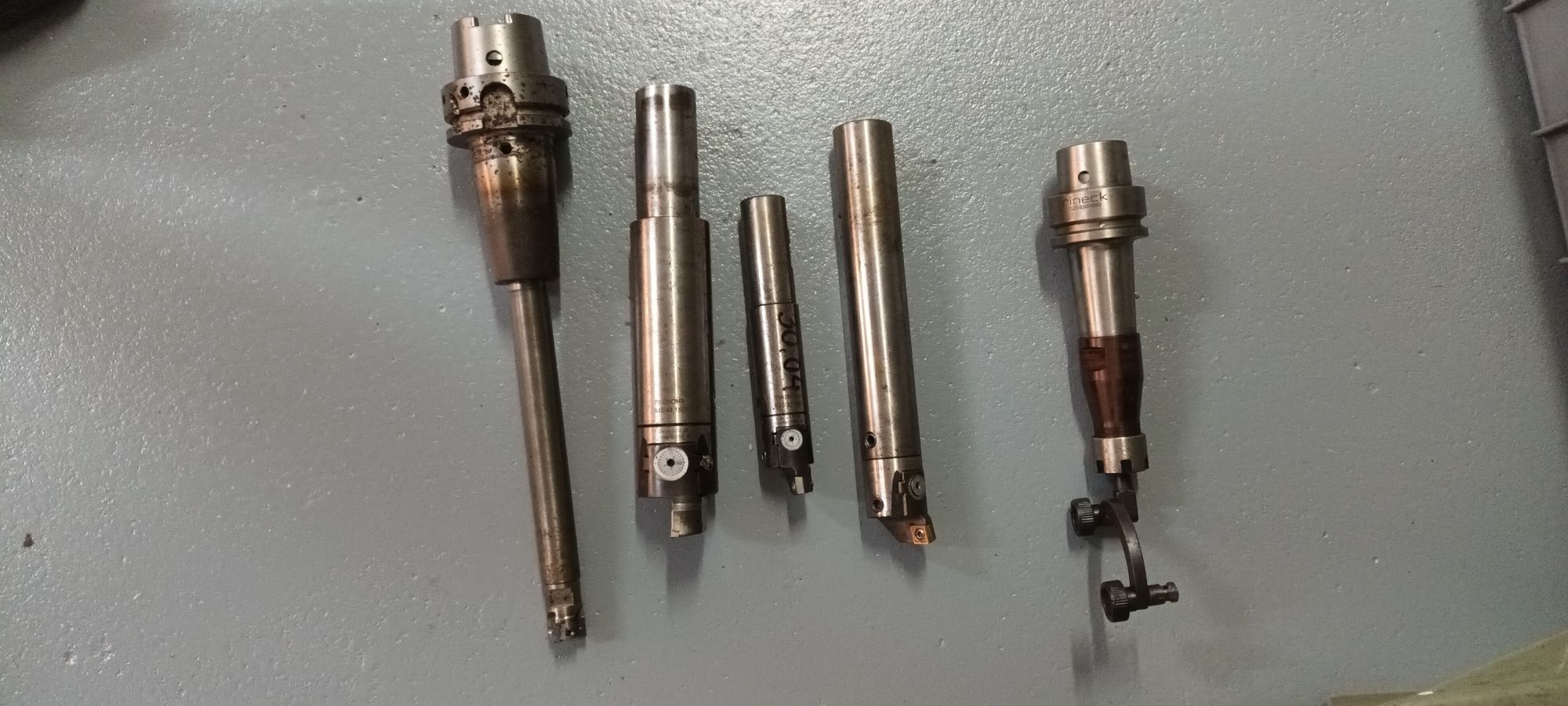 Ferramentas CNC usadas mas em bom estado