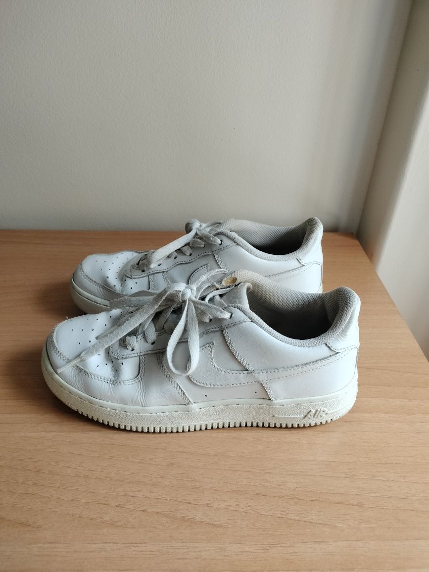 Nike Air Force - 38